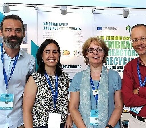 Figure 3:  Ignacio Pastor Carbonell and Elena Zuriaga−Agusti of the REMEB project, with Claire and Simon Judd