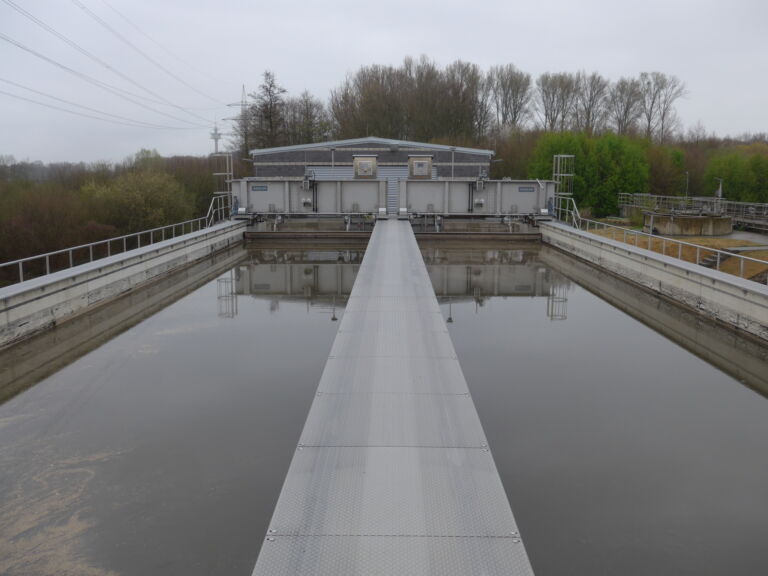 The new primary sedimentation tank